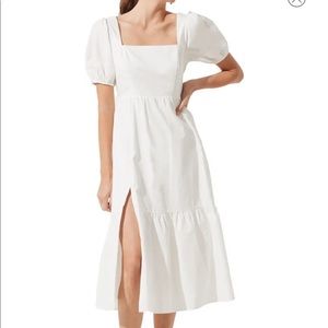 ASTR THE LABEL // White Midi Puff Sleeve Dress